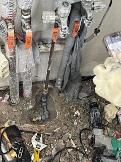 벽 아래 배관 노출 후 교체 공사일지 24